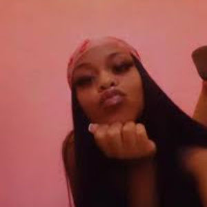 Meet your Posher, Makayla